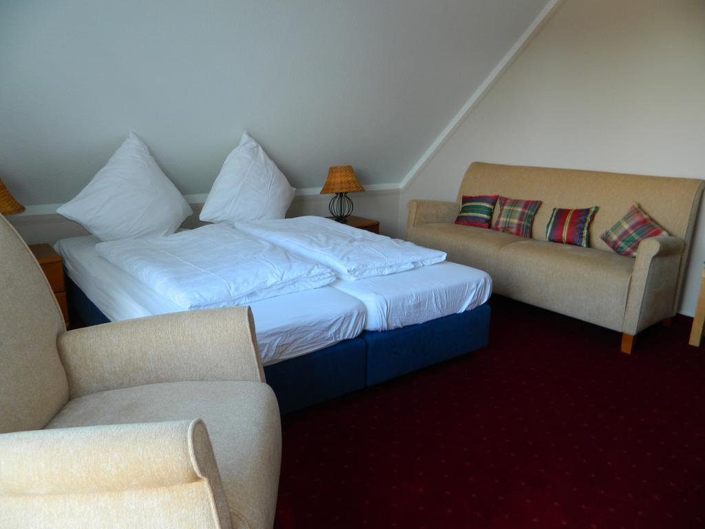Messeapartment, Messezimmer Зенде Номер фото