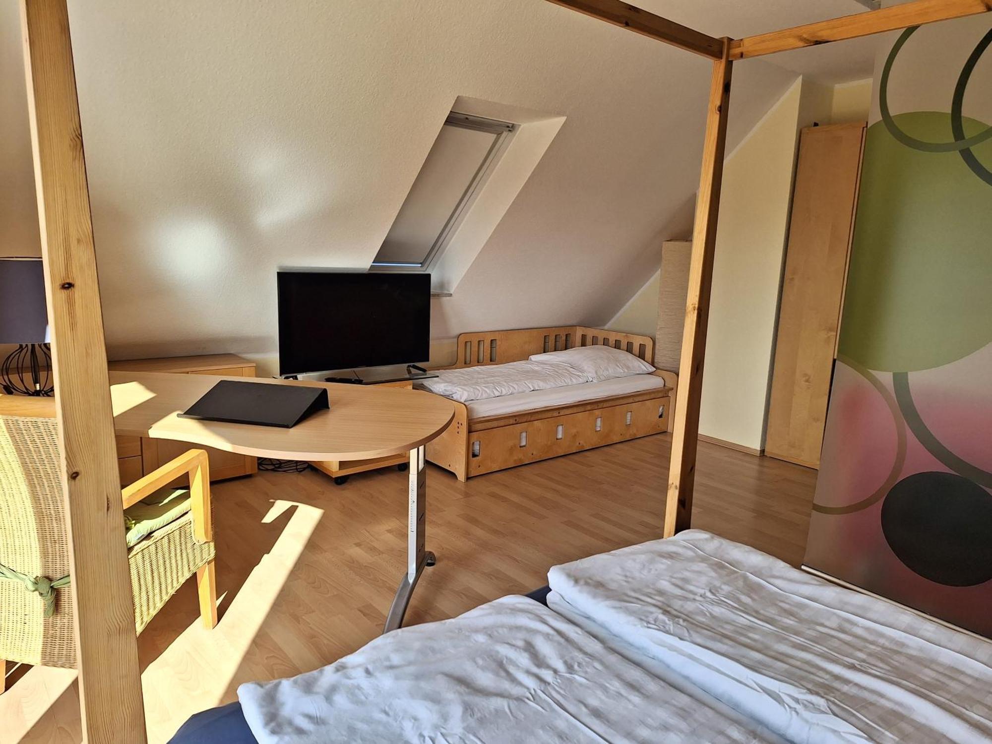 Messeapartment, Messezimmer Зенде Екстер'єр фото