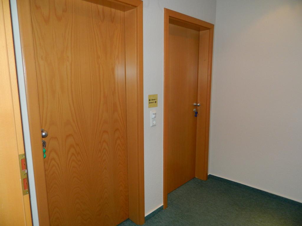 Messeapartment, Messezimmer Зенде Номер фото